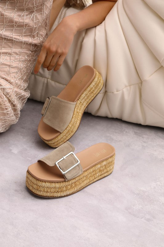 WANIKA RAFFIA PLATFORM SLIDE SANDALS - SANDSTONE