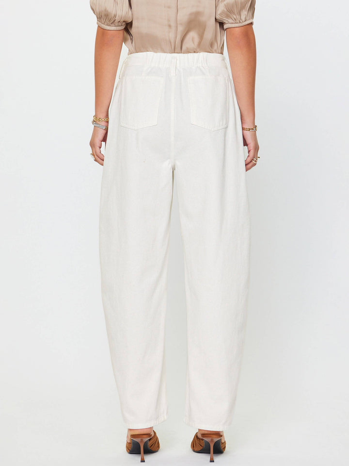 FLORAL EMBROIDERED BARREL JEANS - WHITE