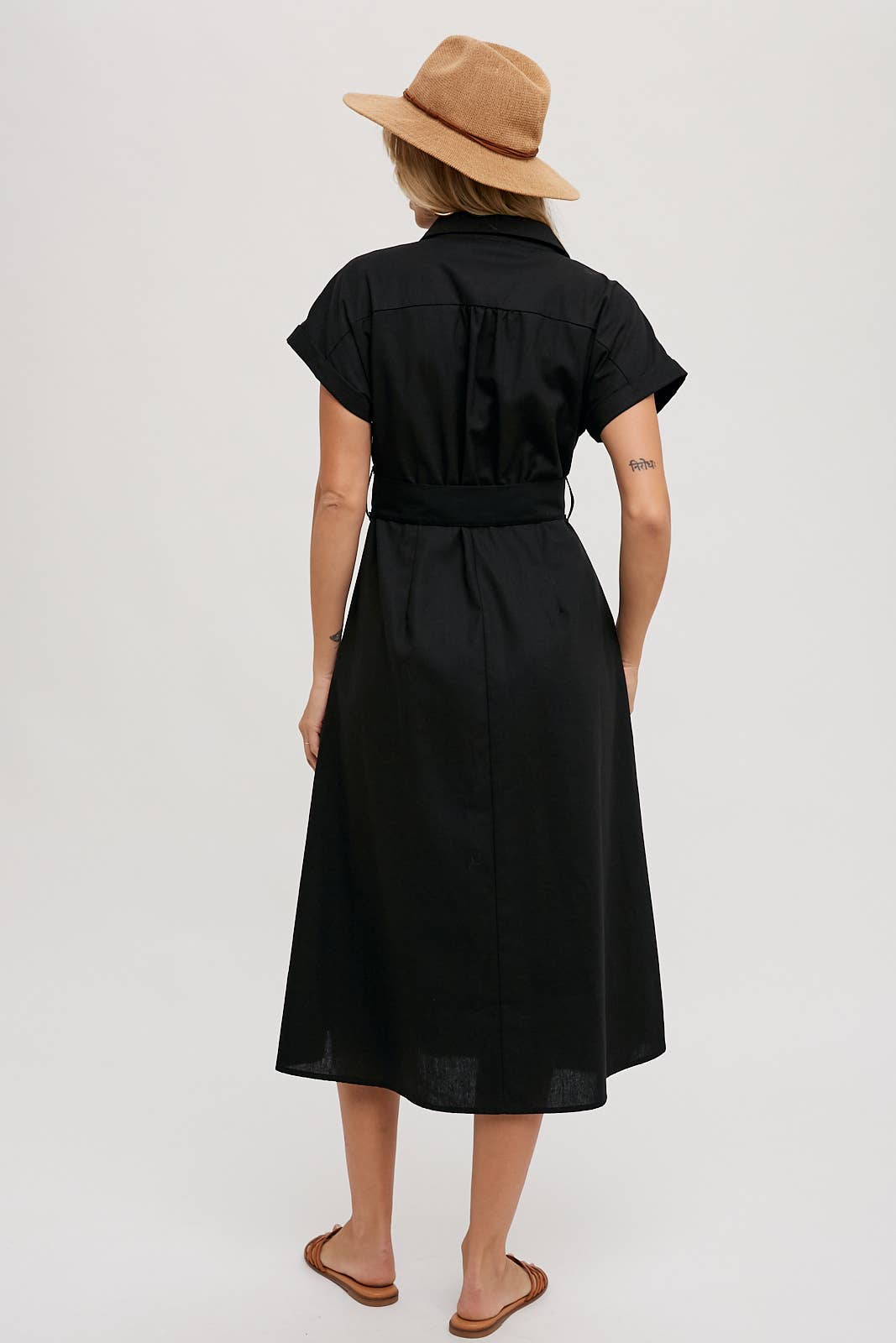 BUTTON DOWN BELTED MIDI DRESS - BLACK