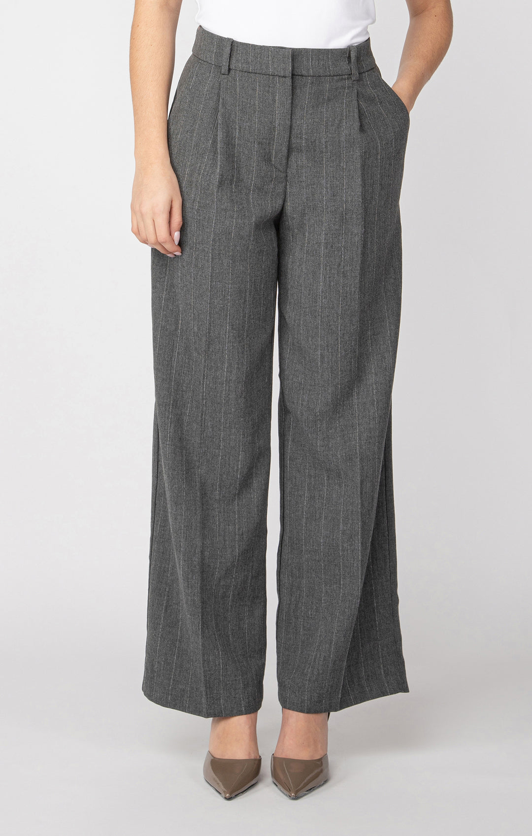 WIDE LEG PIN STRIPE TROUSER - GREY