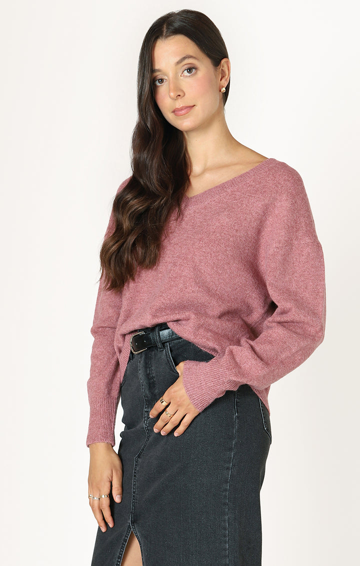 SOFT TOUCH LONG SLEEVE SWEATER - DUSTY PINK