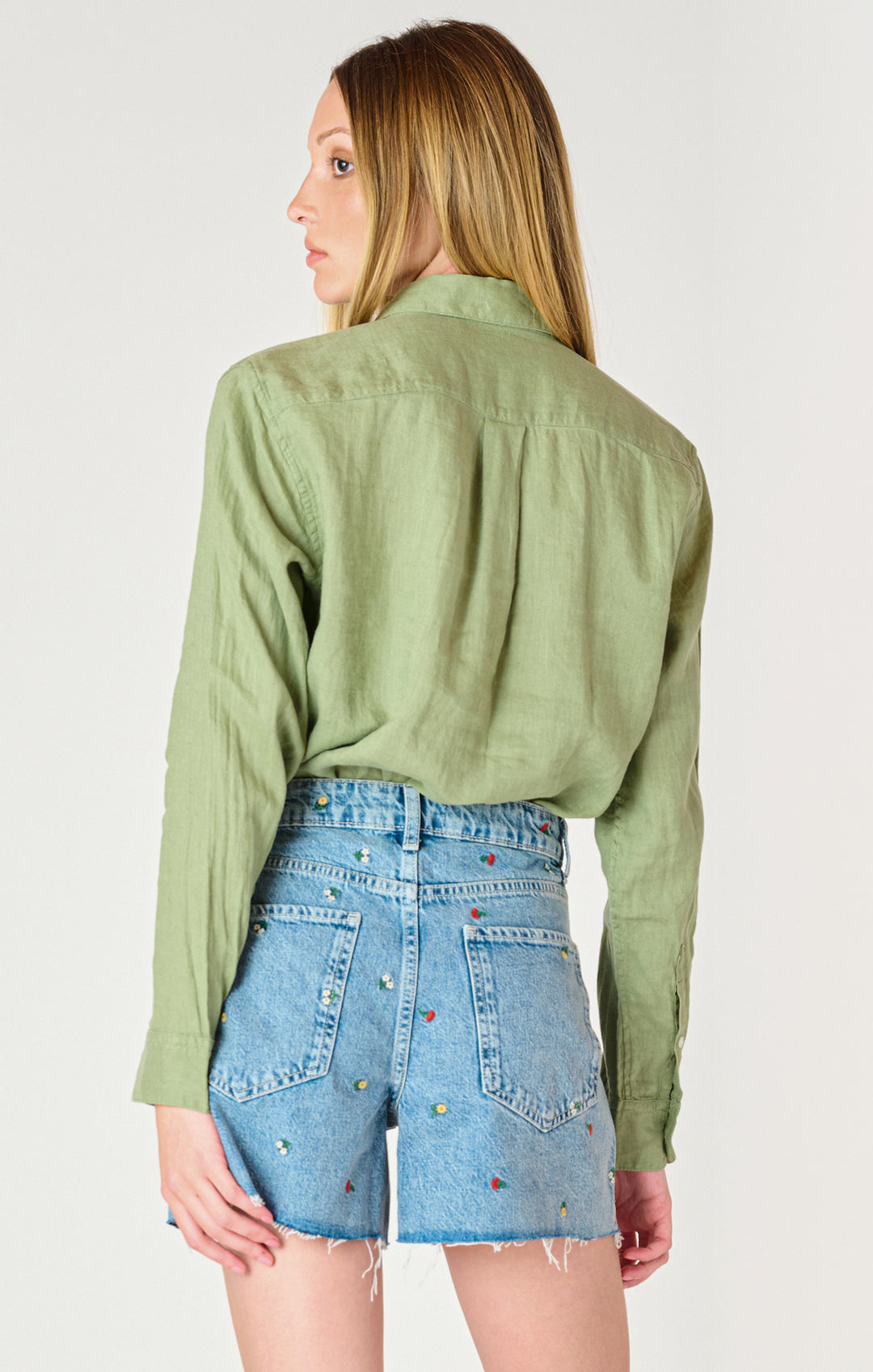 LONG SLEEVE BUTTON DOWN WOVEN BLOUSE - BASIL