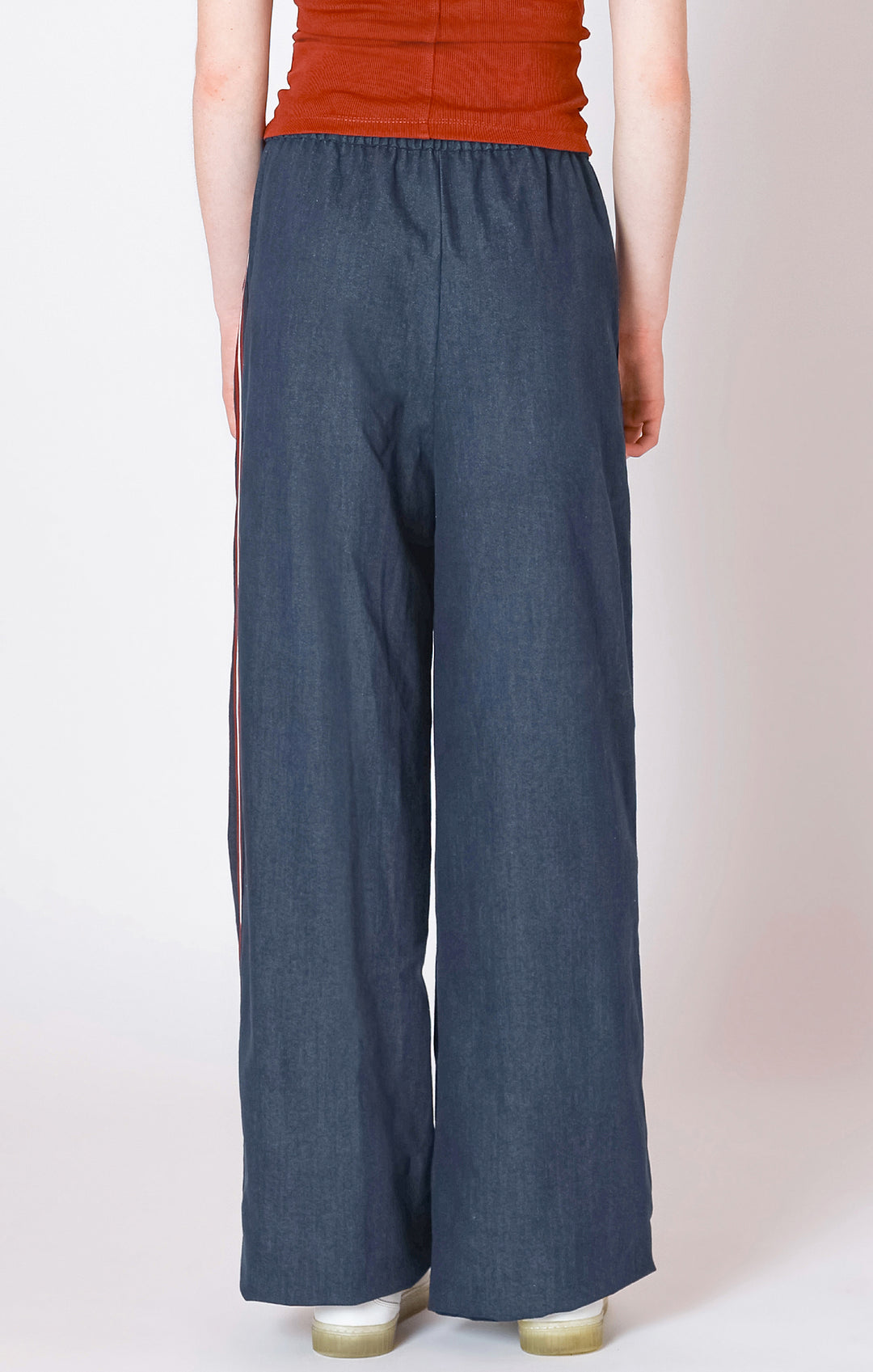 SIDE STRIPE WIDE LEG JEAN - DARK INDIGO