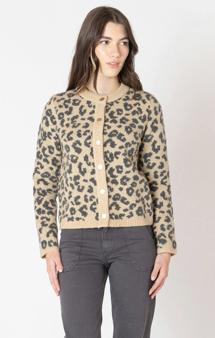 CREWNECK PATTERENED CARDIGAN - LEOPARD