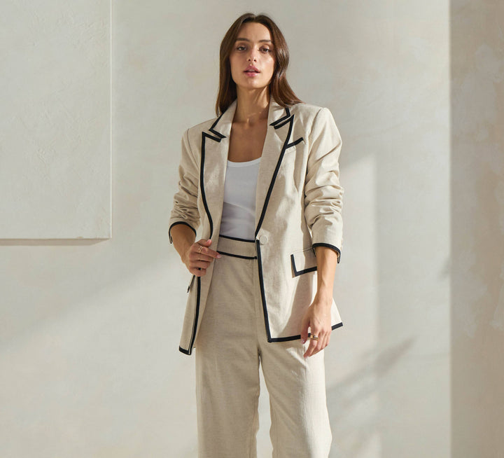 CONTRAST TRIM LINEN BLAZER - BEIGE + BLACK