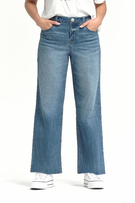 1822 DENIM ECO-FRIENDLY WIDE LEG JEAN W/ RAW HEM - MELLE WASH