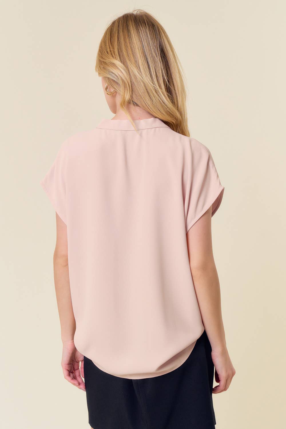 TIED V-NECK DROP SHOULDER WOVEN TOP - SOFT PINK