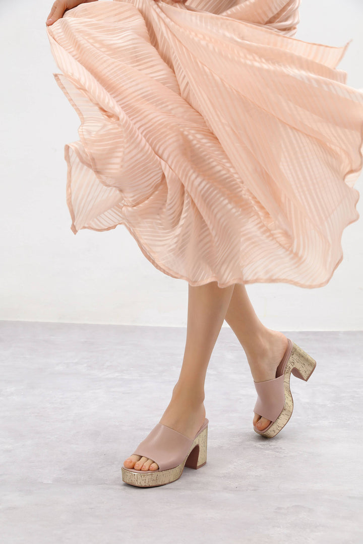 SUMMER PLATFORM VEGAN LEATHER SLIDES - BEIGE