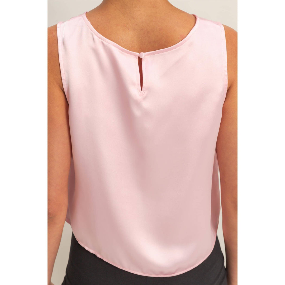 SATIN SLEEVELESS ROUND NECK TOP WITH BACK KEYHOLE