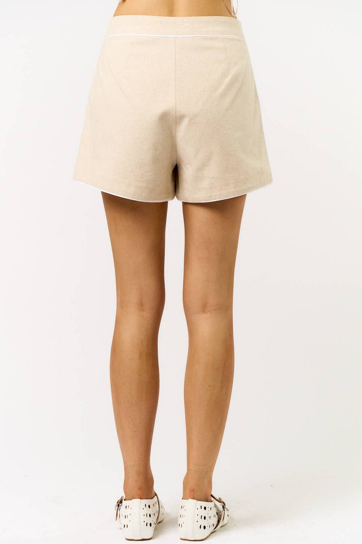 LINEN CONTRAST TRIM SHORTS - NATURAL