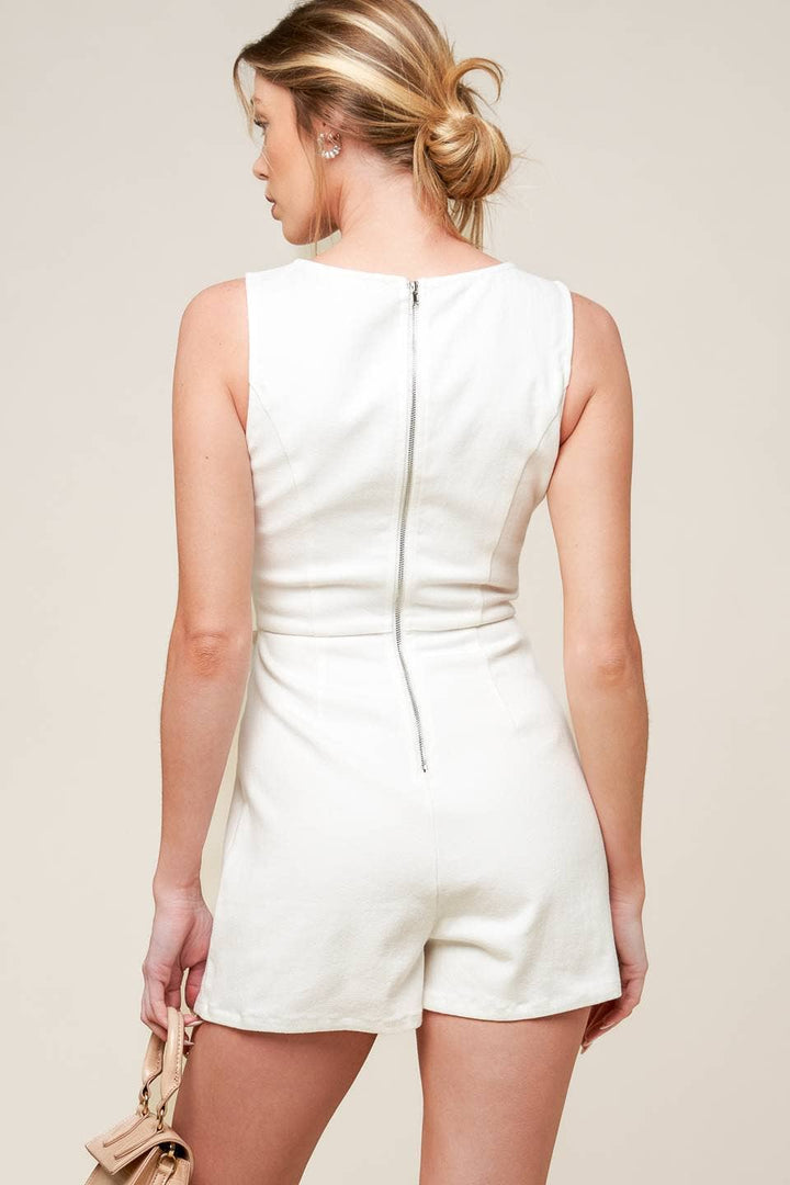 SOLID WOVEN BOW DETAIL SKORT ROMPER - MILK