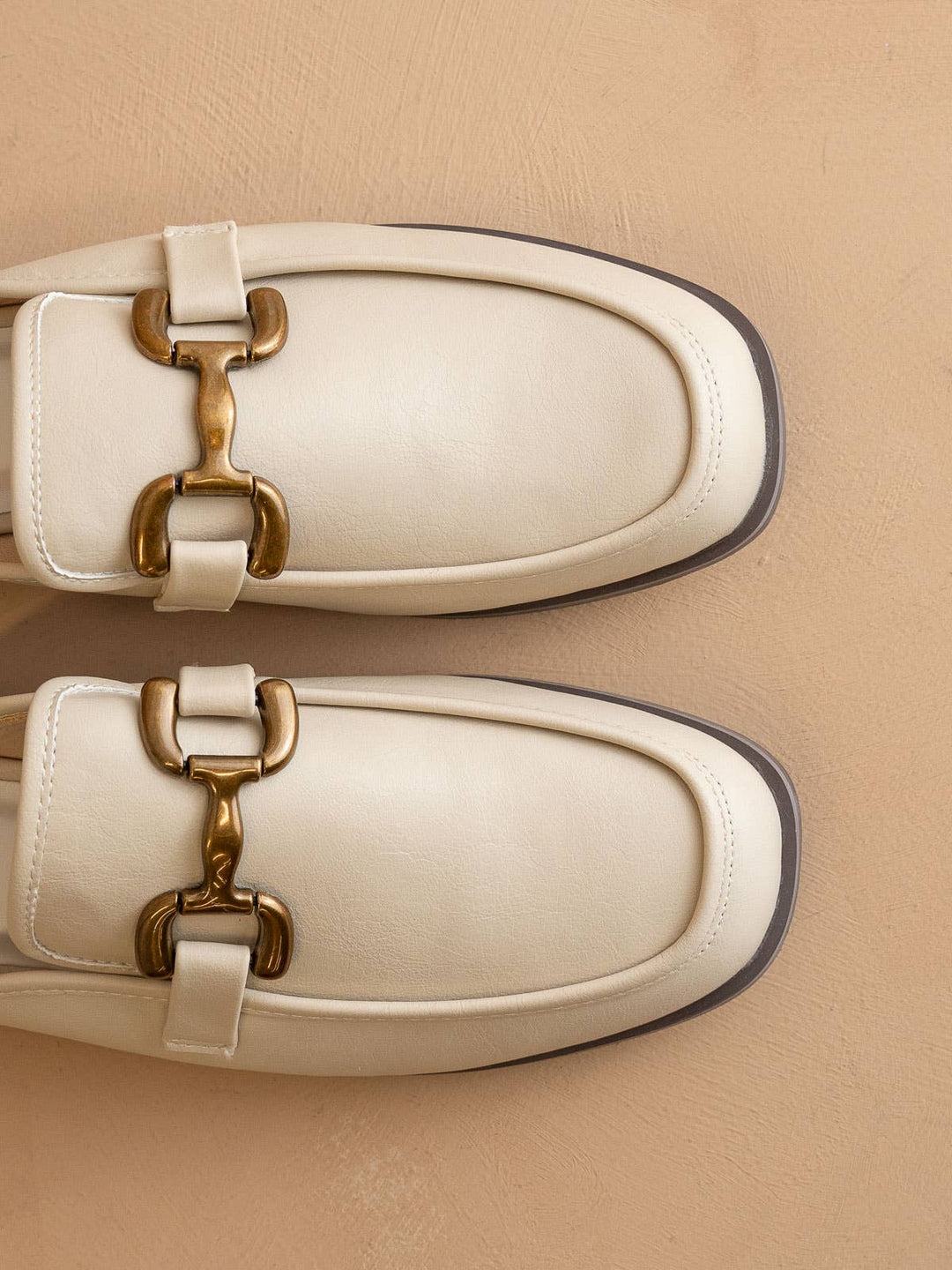 THE BLAKELY MULE LOAFER - BEIGE