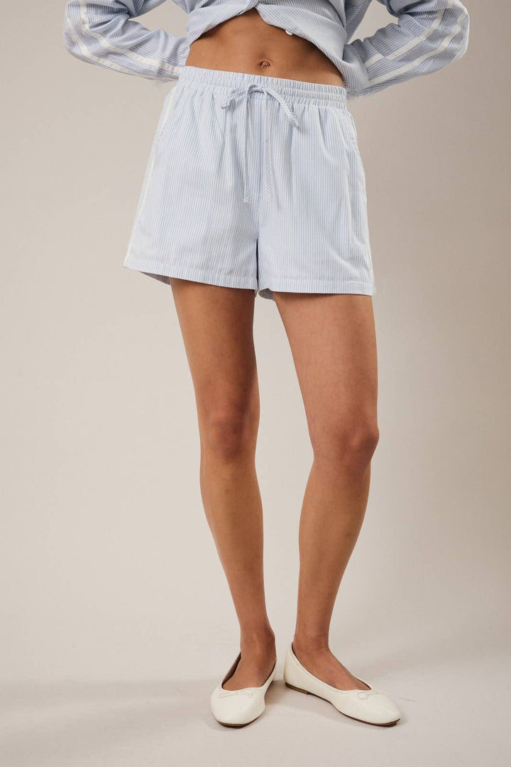 SIDE STRIPE DETAIL SHORTS - WHITE + BLUE