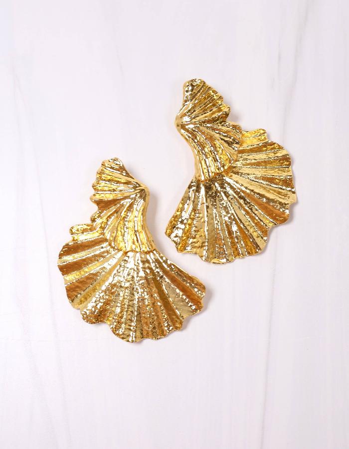 WALACE FAN DROP EARRINGS - GOLD