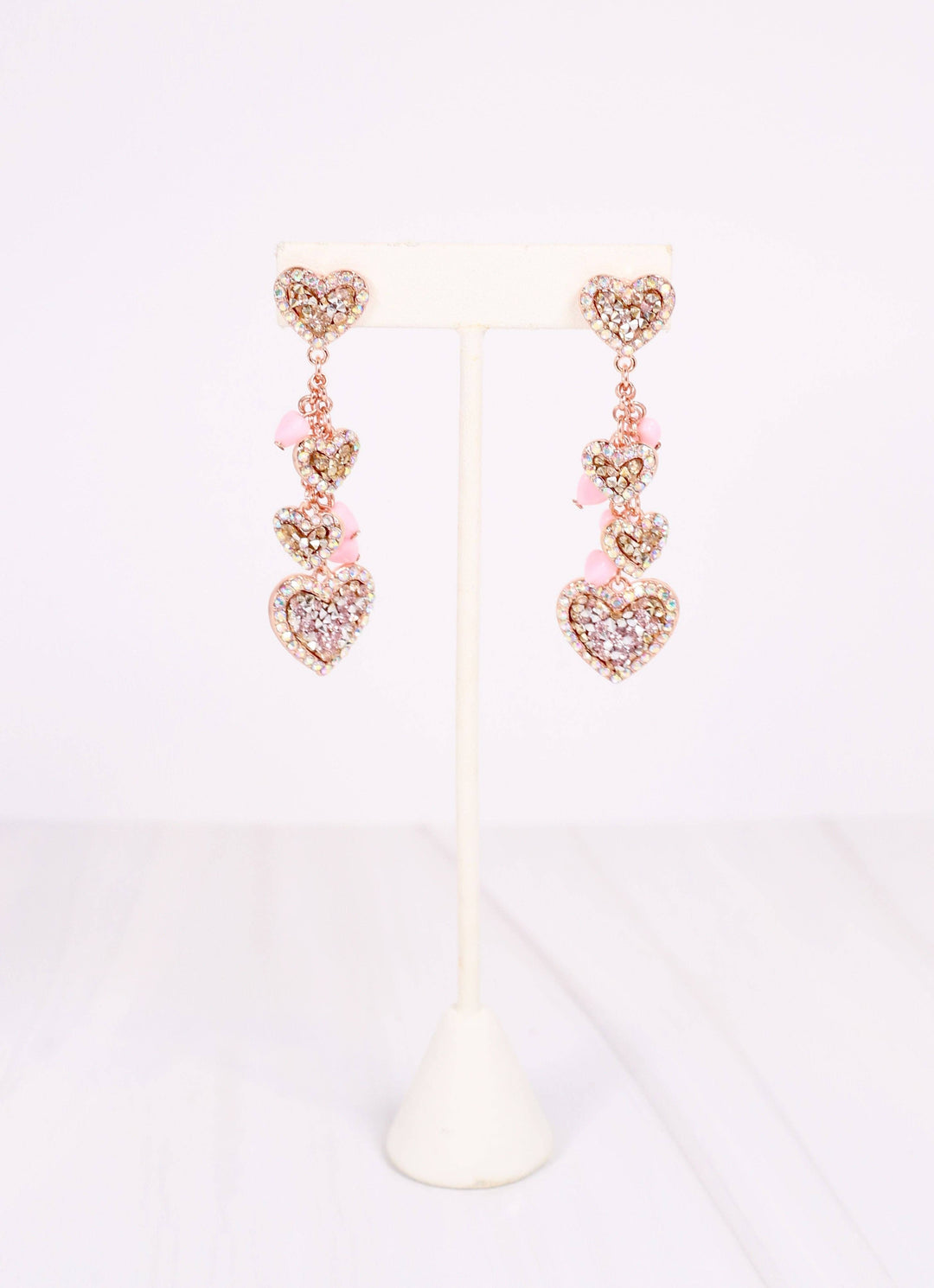 DATE NIGHT HEART DANGLE EARRINGS - LIGHT PINK