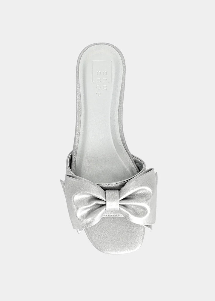 BREE SILVER BOW FLAT - SILVER
