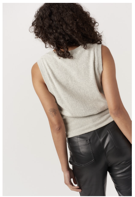 KEEP IT CASUAL COZY VEST - HEATHER GREY