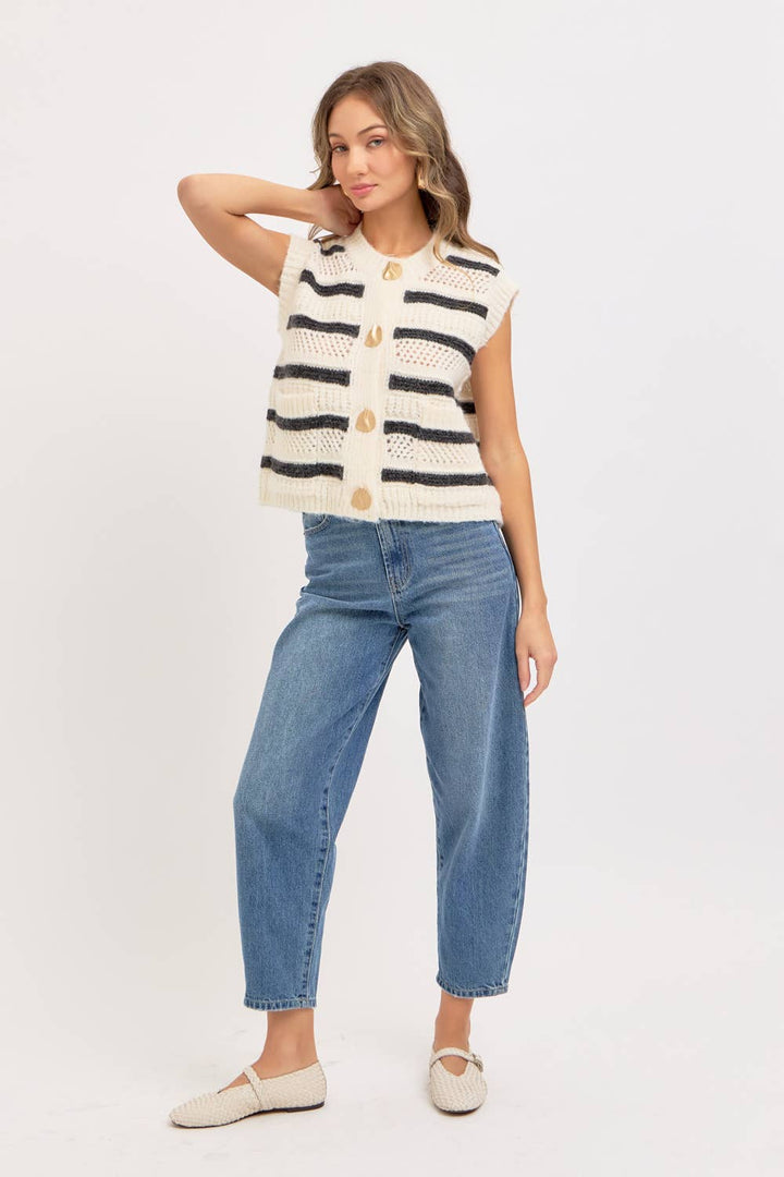 STRIPE SWEATER KNIT SLEEVELESS TOP - CREAM + NAVY