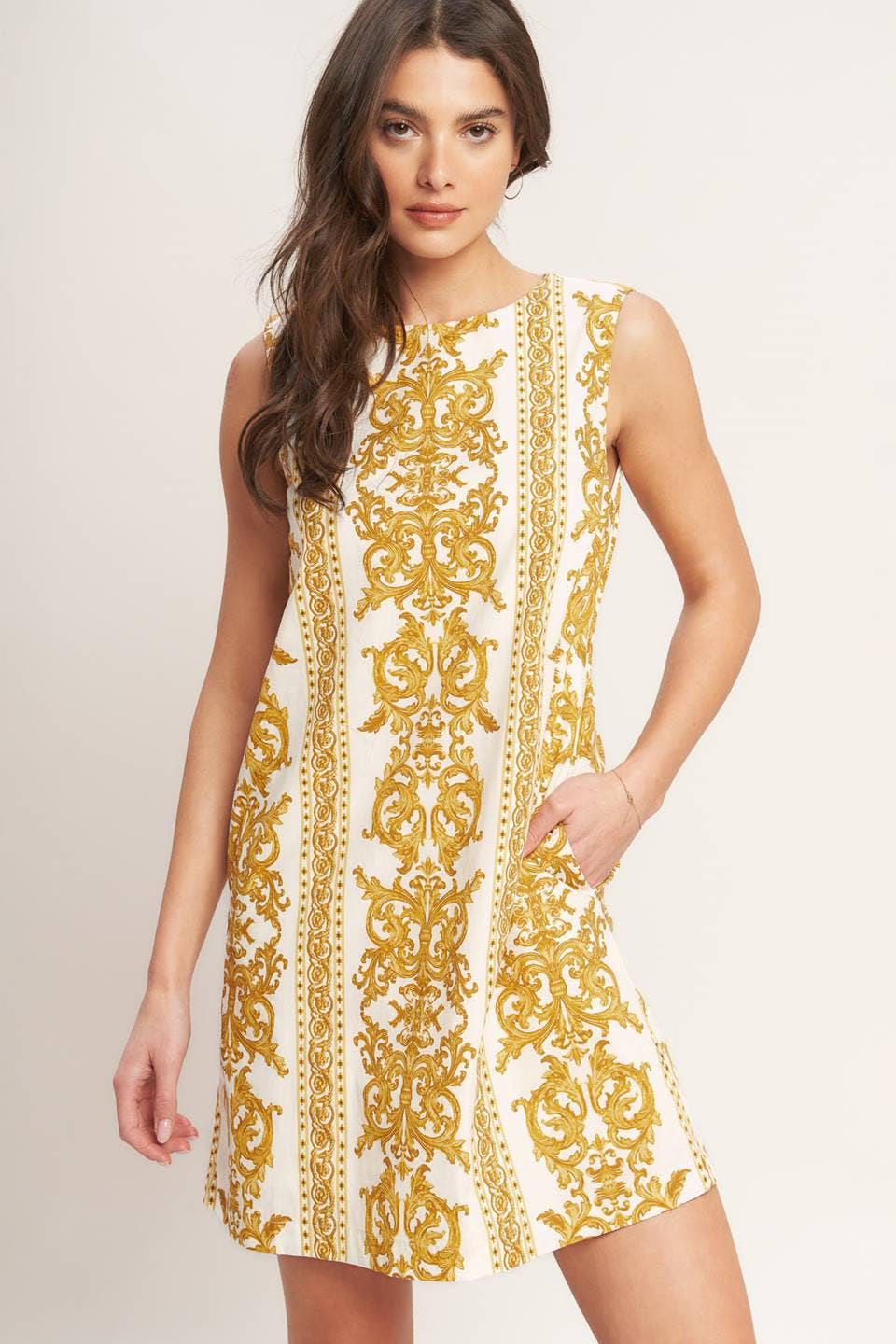 PRINTED WOVEN MINI SHIFT DRESS - YELLOW + WHITE