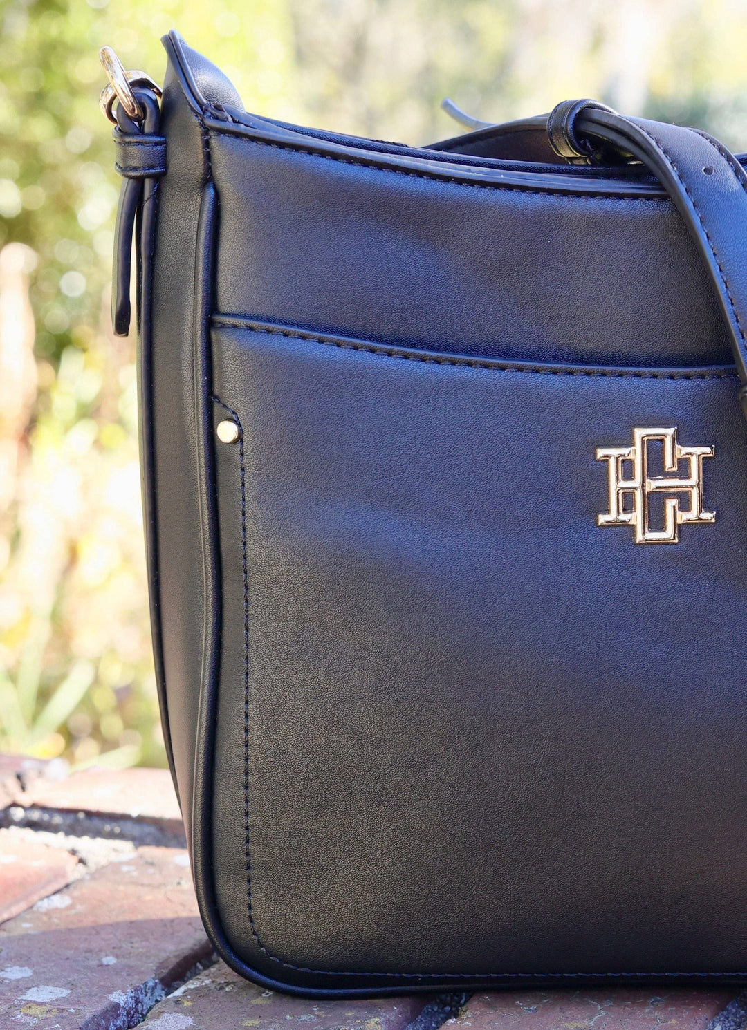 BETHANY CROSSBODY BAG - BLACK