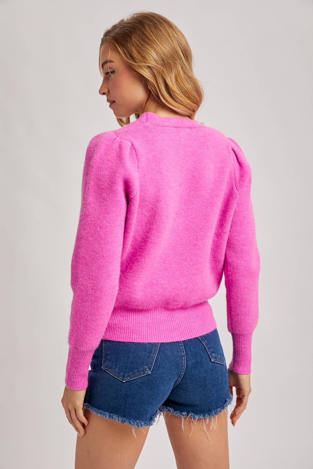 BUTTON DOWN V-NECK CARDIGAN: HOT PINK / S