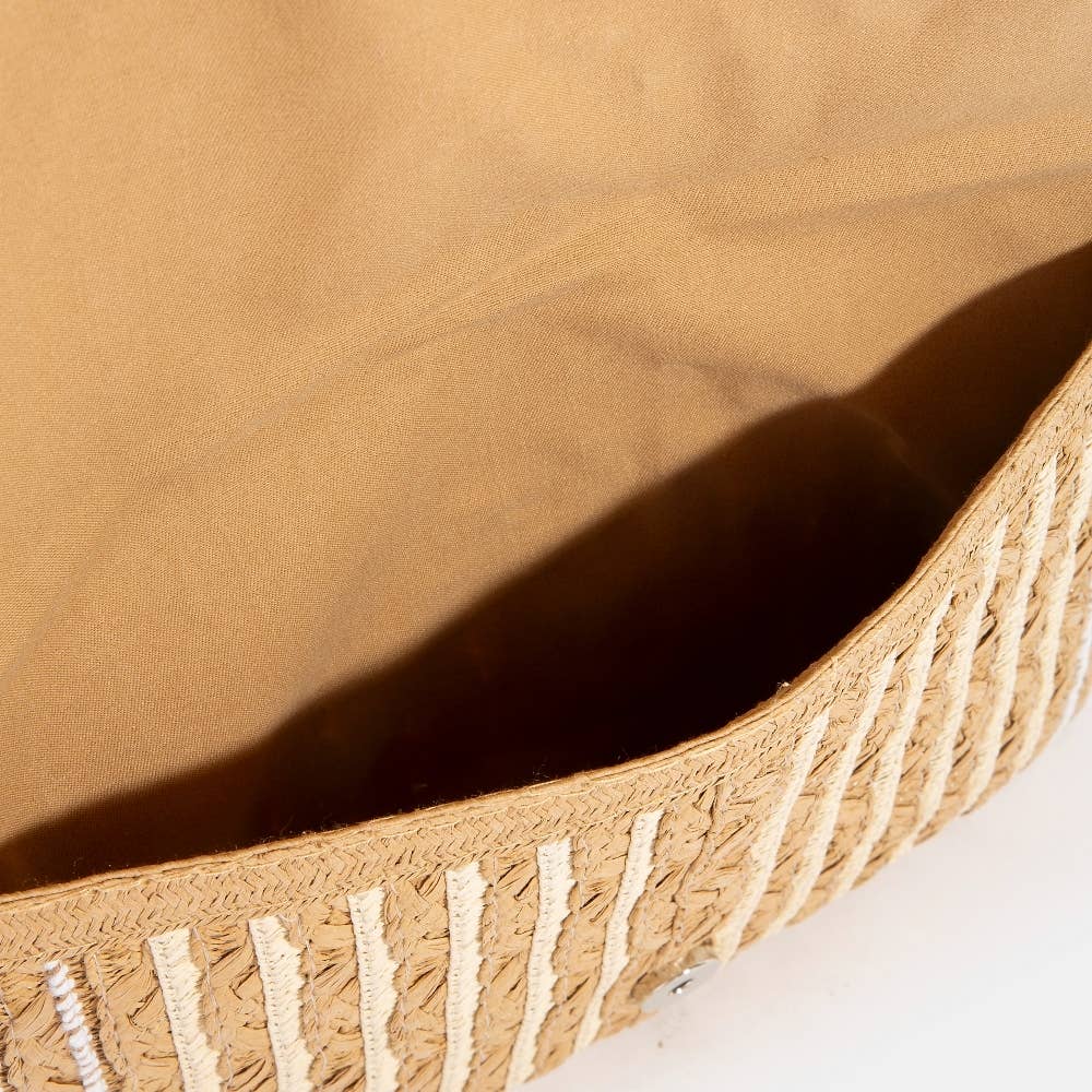 BRAIDED ENVELOPE STRAW CLUTCH