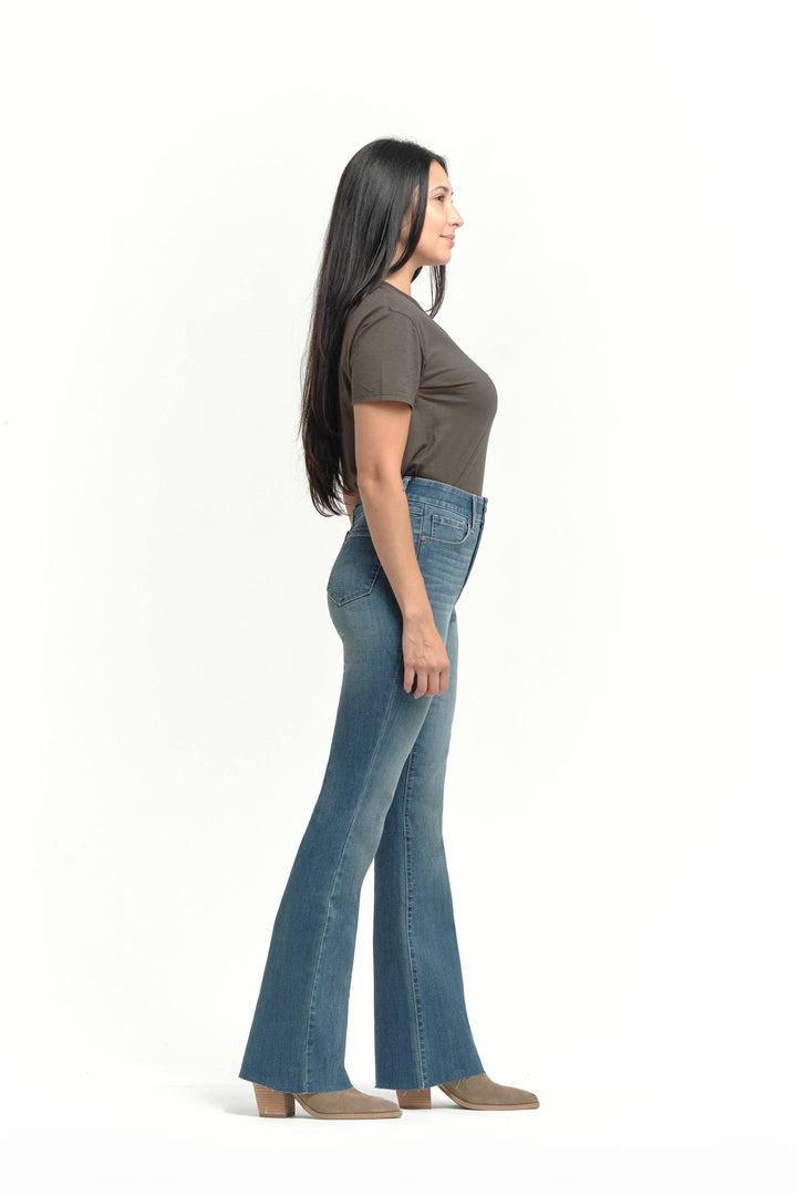 1822 SHAPEWEAR SLIM BOOT JEAN W/ TUMMY CONTROL