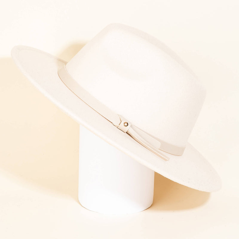 FALL FOR ME FEDORA HAT - IVORY