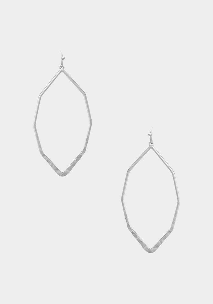 HAMMERED METAL OVAL SHAPED DANGLE EARRINGS - SILVER